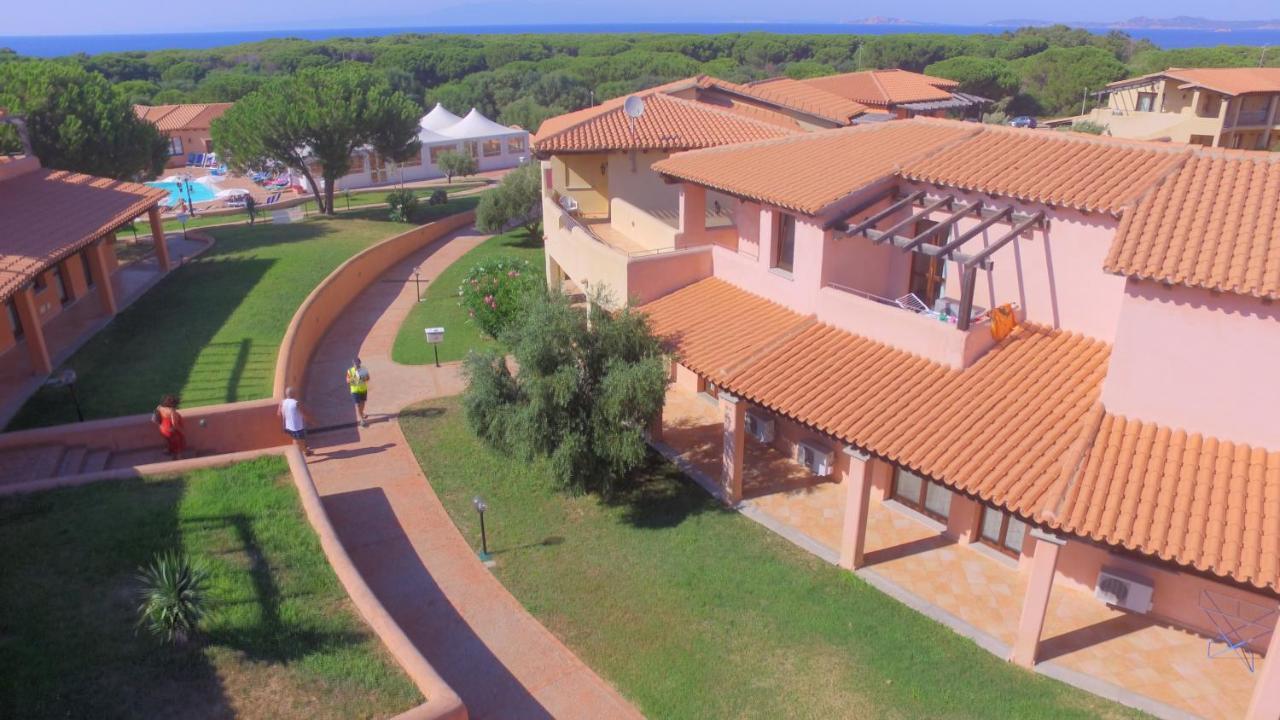 Borgo Dei Pescatori Hotel Aglientu Exterior photo