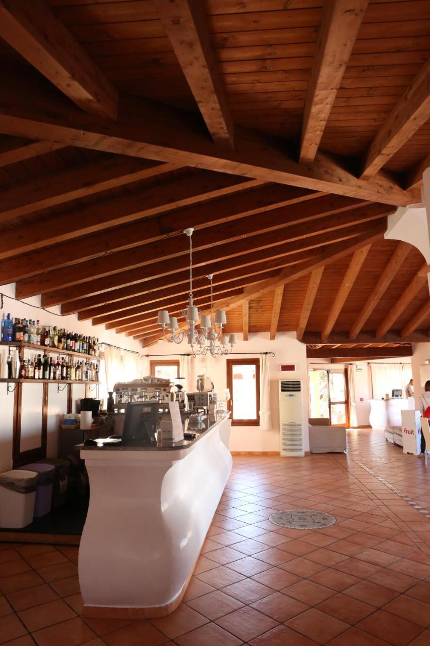 Borgo Dei Pescatori Hotel Aglientu Exterior photo