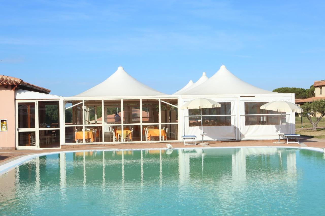 Borgo Dei Pescatori Hotel Aglientu Exterior photo