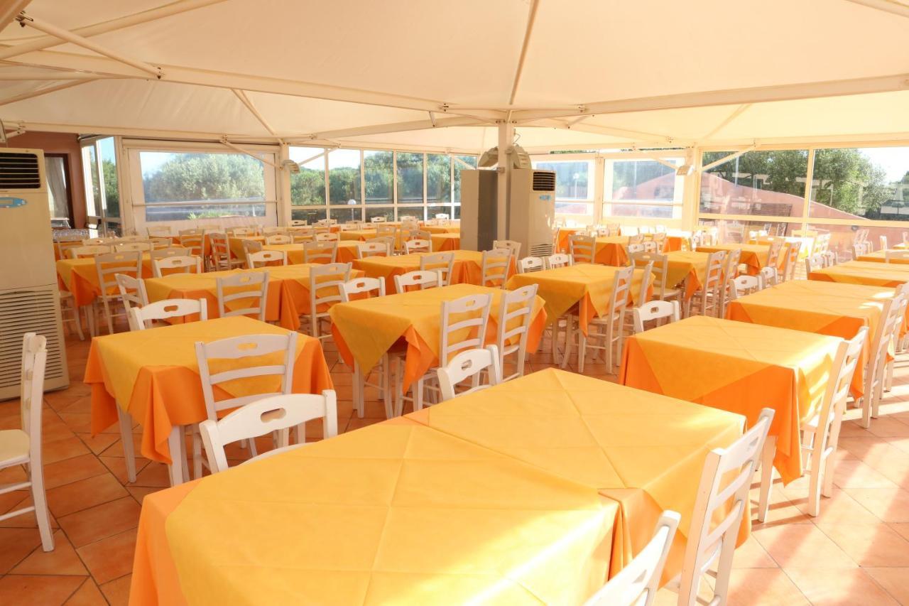 Borgo Dei Pescatori Hotel Aglientu Exterior photo